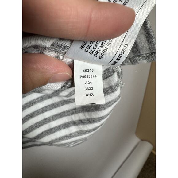 Duluth Trading Co Women's Lightweight Longtail Tunic Shirt White Gray Striped XL - Picture 6 of 8